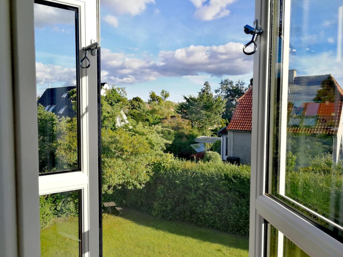 Room In A Danish Cottage With Garden View, 10 Min To Cph ゲントフテ エクステリア 写真